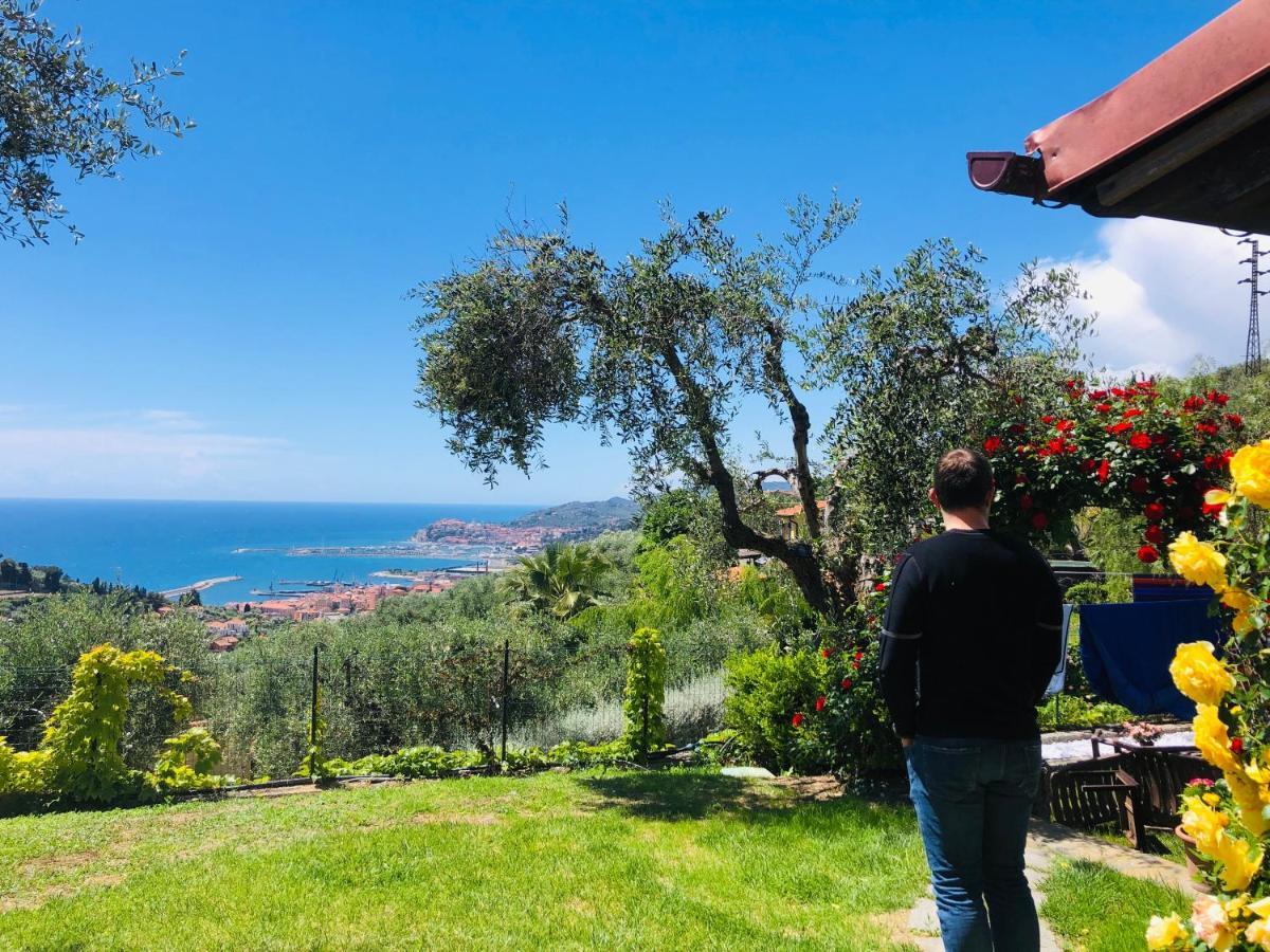 Le Jardin Sur Mer Avec Bike Et Mtb Tour Imperia Exterior foto